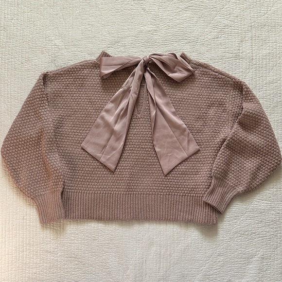 Pink Rose Knit Sweater in Brownish Pink Color with Adorable Bow on Back. - Picture 1 of 8